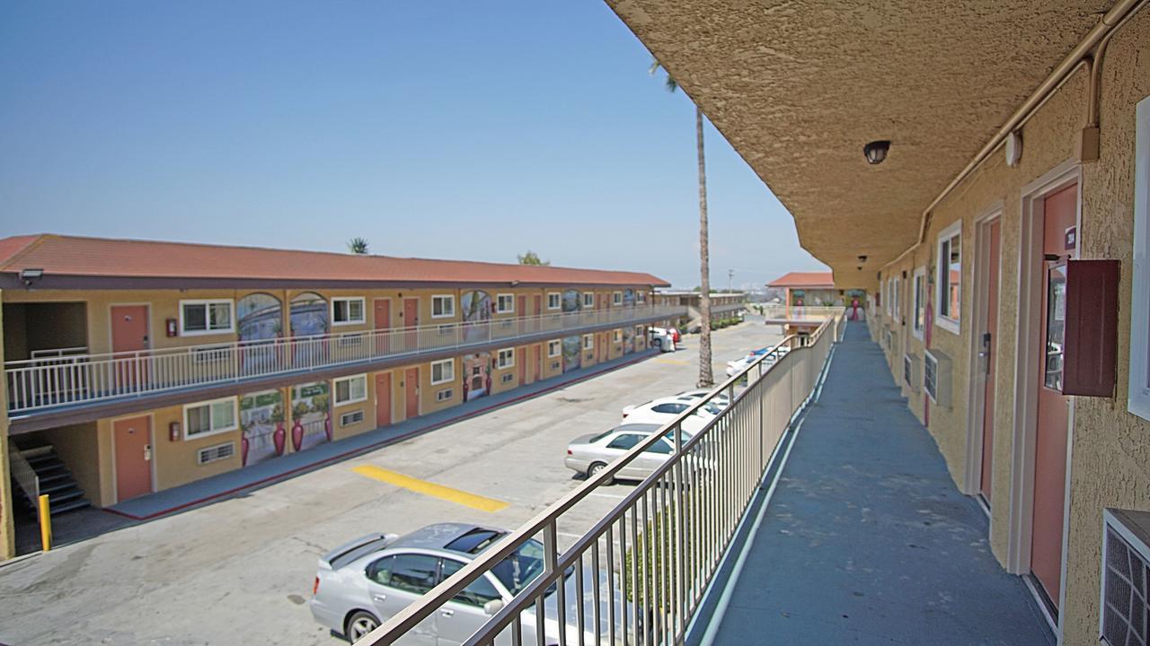 Angeles Inn&suites - Lax